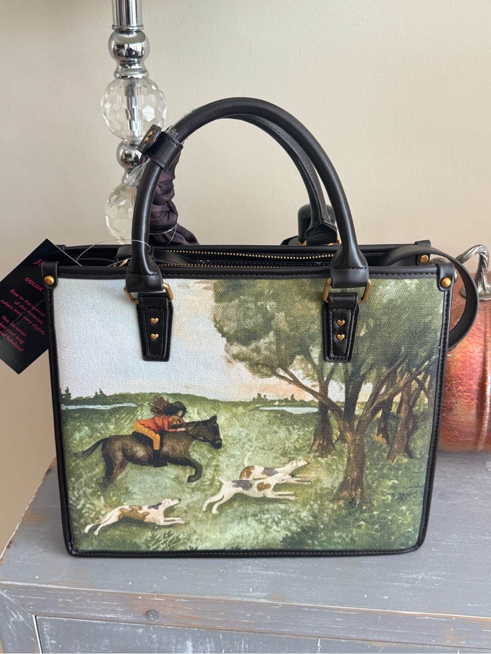 Betsey Johnson Equestrian Scene Tote Black & Green New - Picture 3 of 5